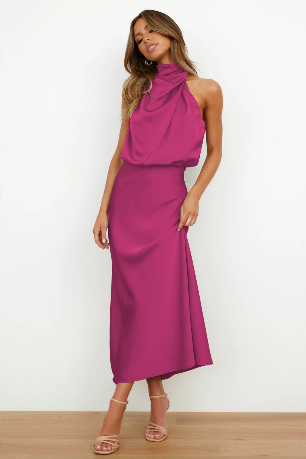 Felicia™ | Lang kjole med halterneck