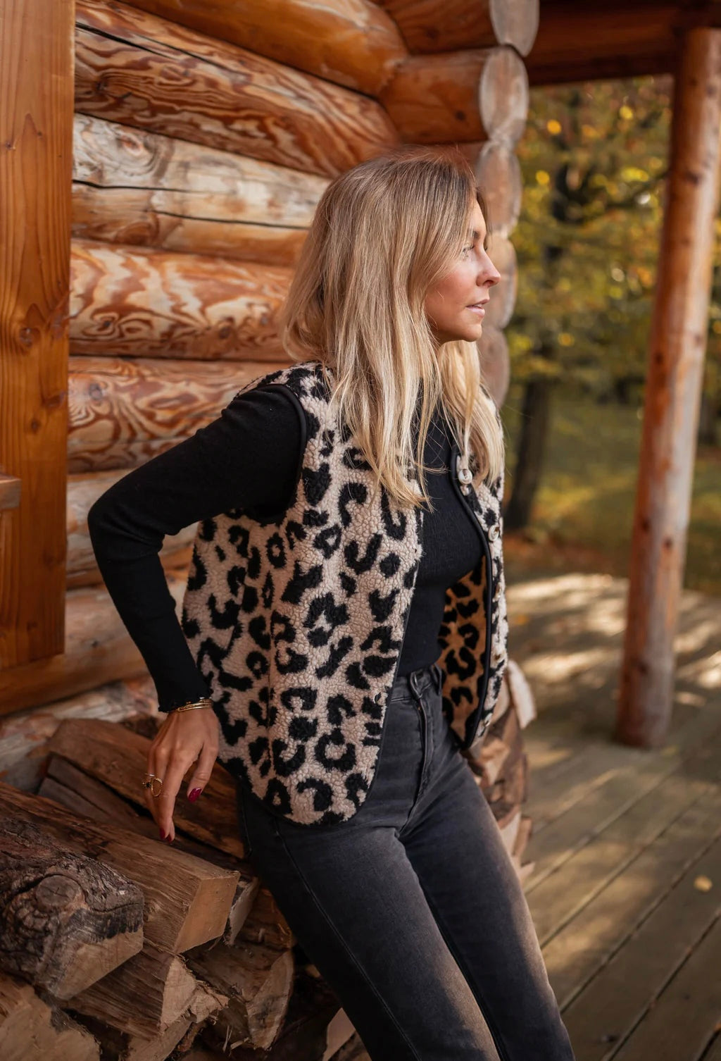 Abellona™ | Den leopardmønstrede strikkevesten