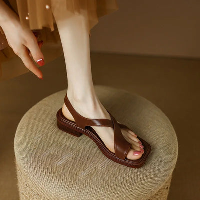 Adela™ | Lær-sandalene