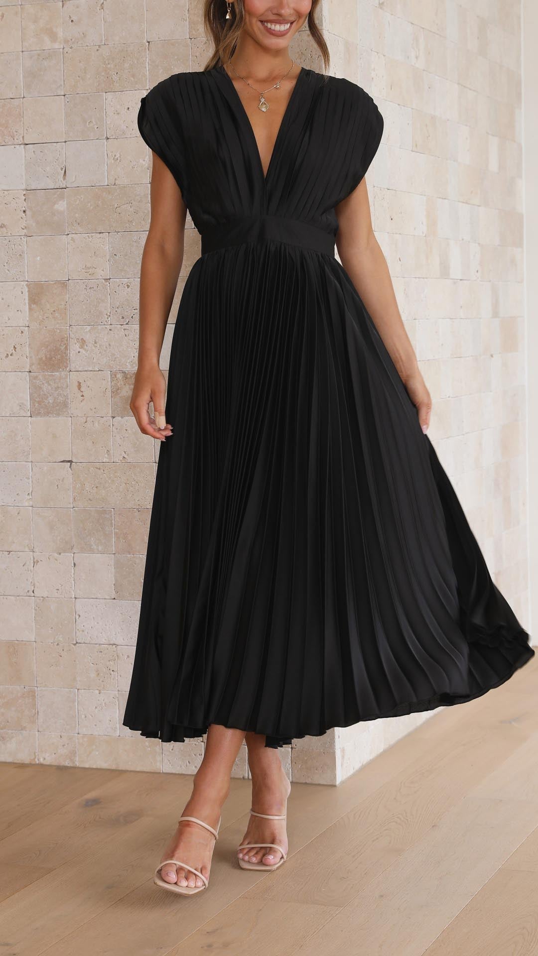 Prima™ | Elegant plissékjole